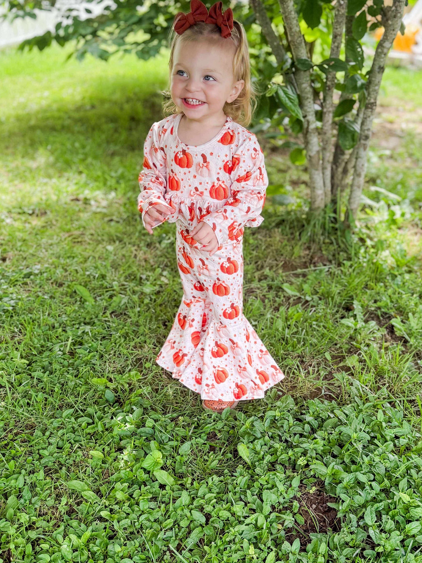 Pumpkins & Bows Bell Set