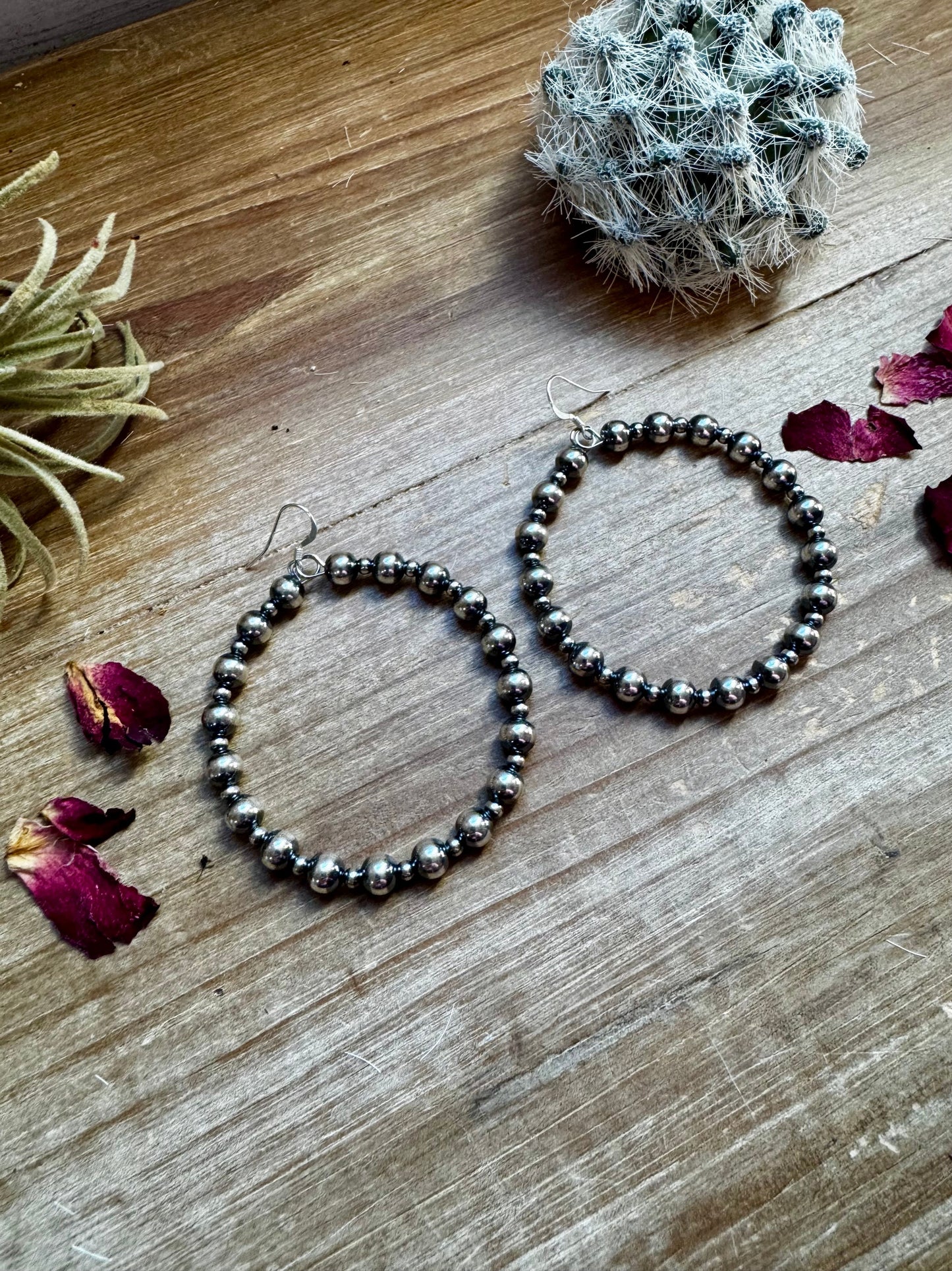 Hoops Sterling Silver Pearl Hoop earrings