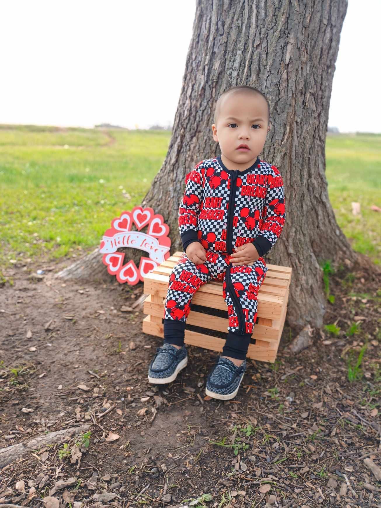 Checkered Heart Breaker Bamboo Sleeper (FINAL SALE)