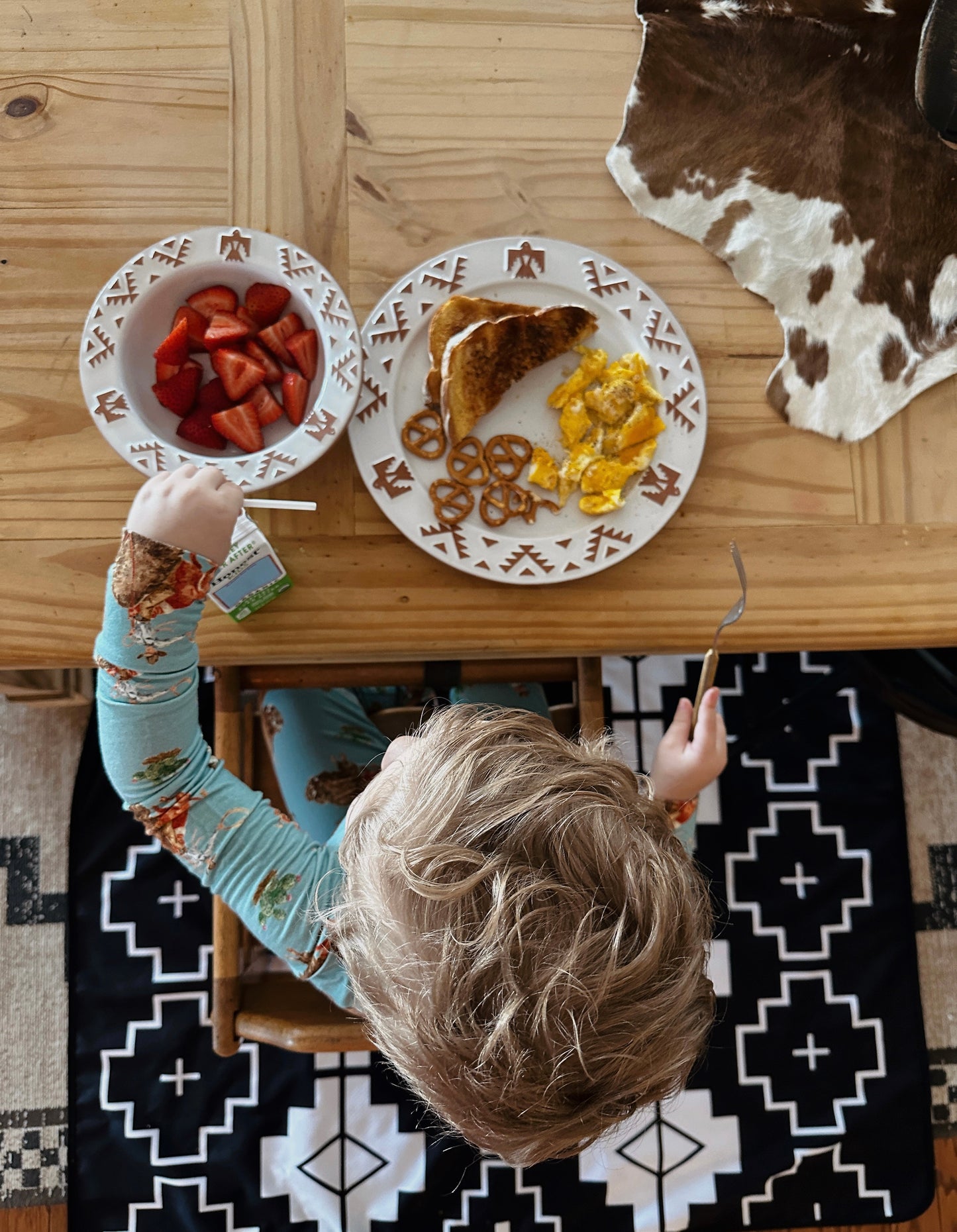 SPLAT MAT - BLACK - for High Chairs + Play Time Messes