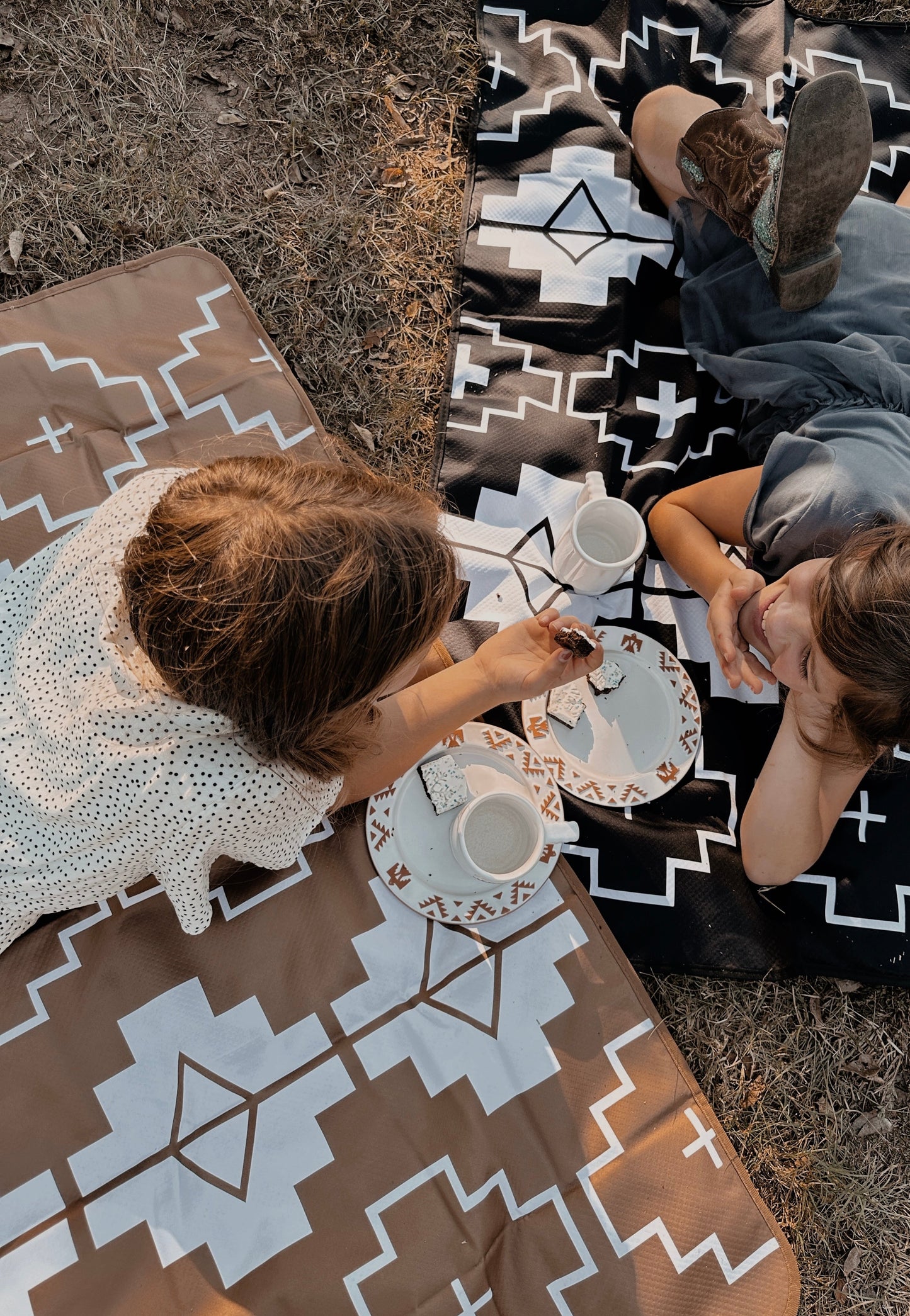 SPLAT MAT - TAN - for High Chairs + Play Time Messes