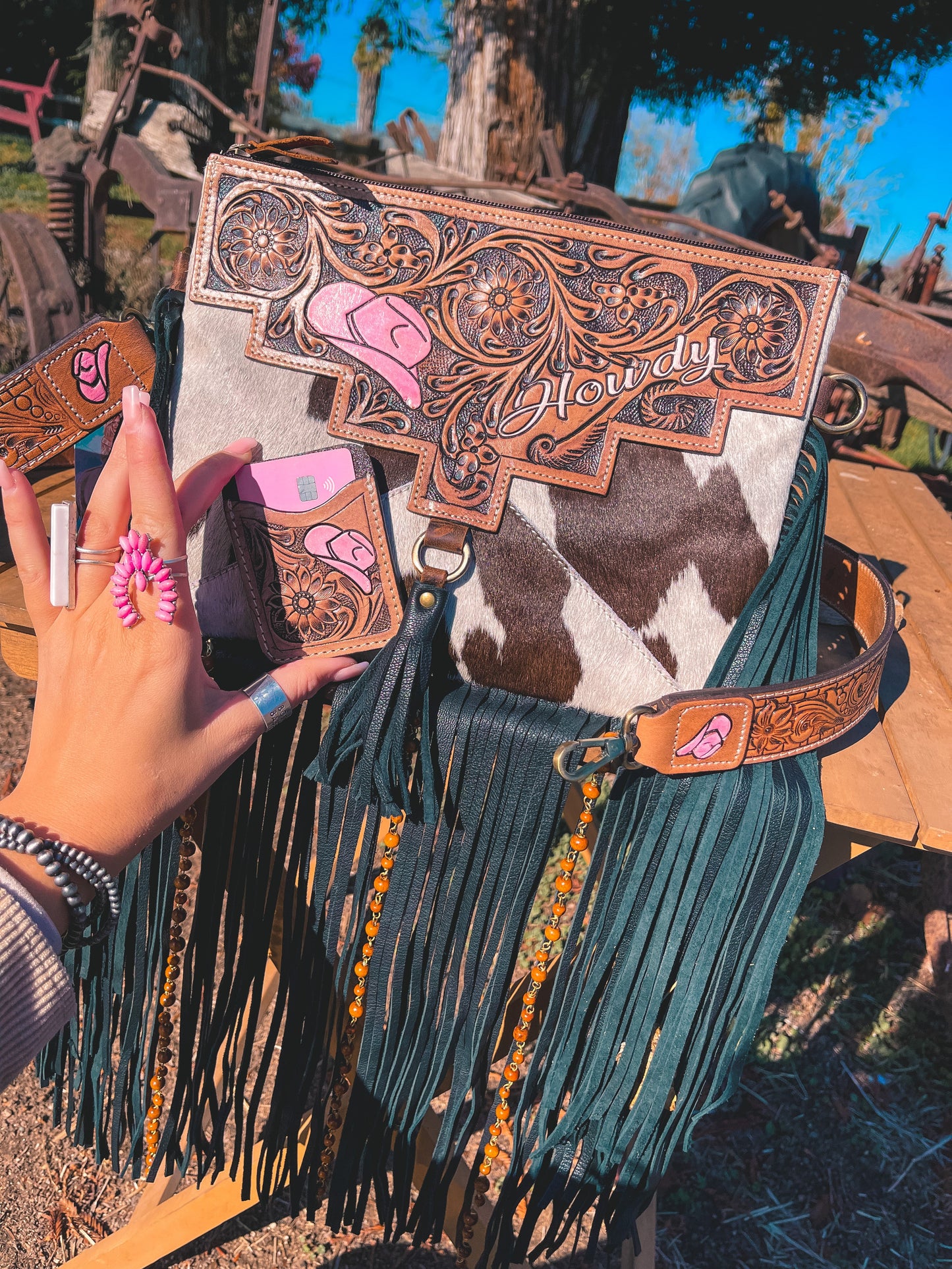 The Howdy Purse